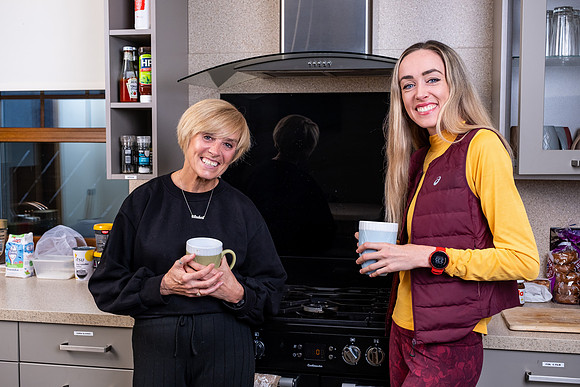 MccLi0002226_DTel_TWS_Liz_and_Eilish_McColgan_Tranent
